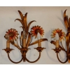 1970′ Paire d’ Appliques en Métal peint à Décor de Tournesols | Biron 1970' Paire d' Appliques en Métal peint à Décor de Tournesols