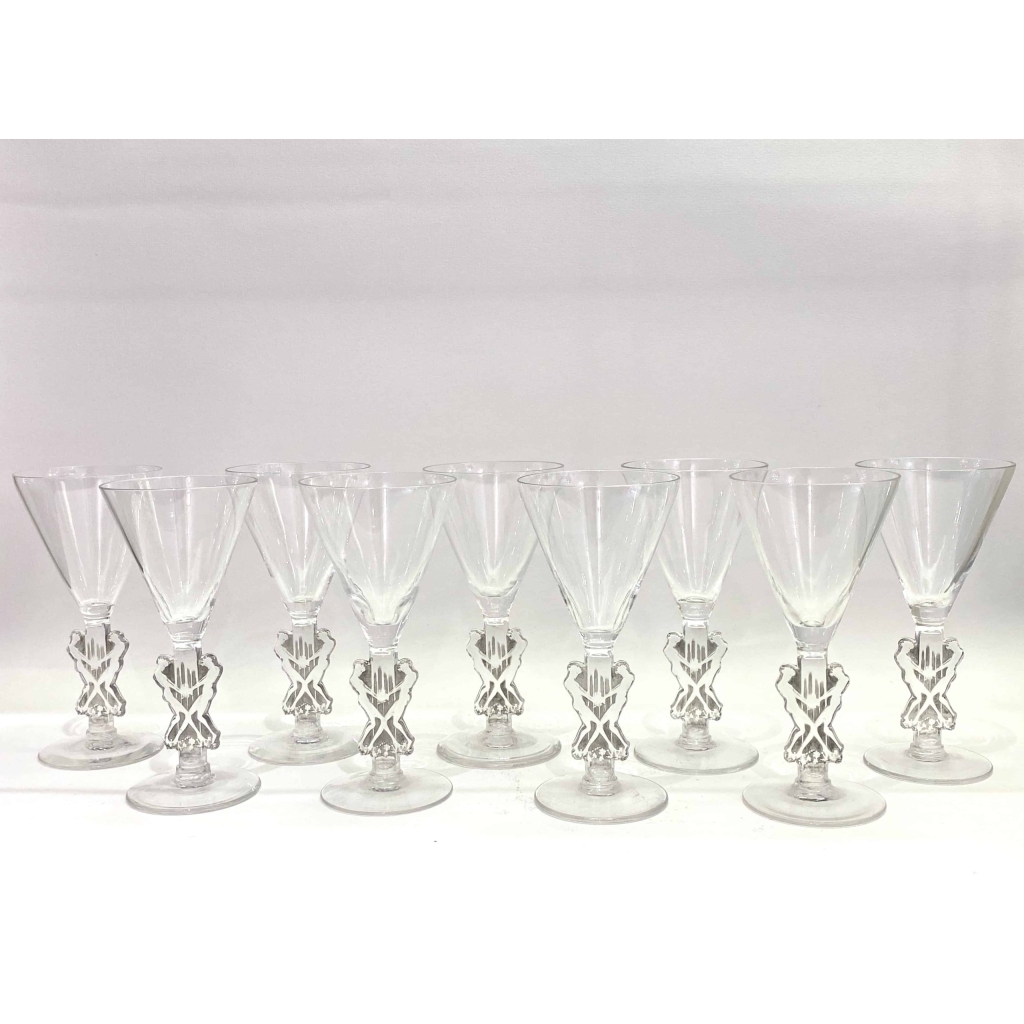 Suite de Neuf 9 Verres à Liqueur « Strasbourg » verre blanc patiné gris de René LALIQUE 11.6cm | Biron ||||