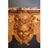 Grande console de style Régence en bois doré. XIXème siècle. | Biron Grande console de style Régence en bois doré. XIXème siècle.