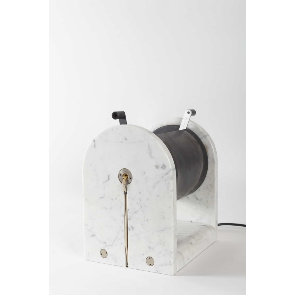 Lampe « Arc-en-ciel » d’Andrea Belossi | Biron Lampe « Arc-en-ciel » d’Andrea Belossi