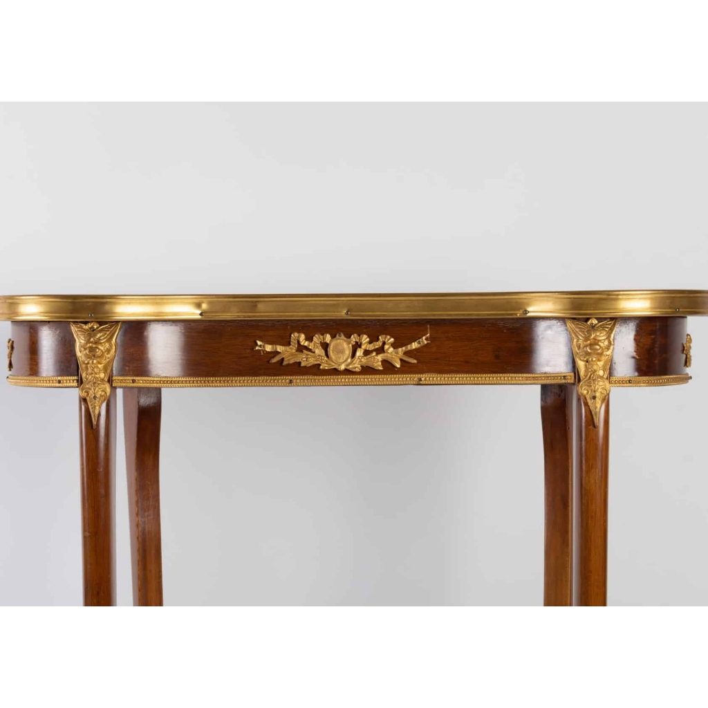 Table rognon de style Transition fin XIXem | Biron Table rognon de style Transition fin XIXem
