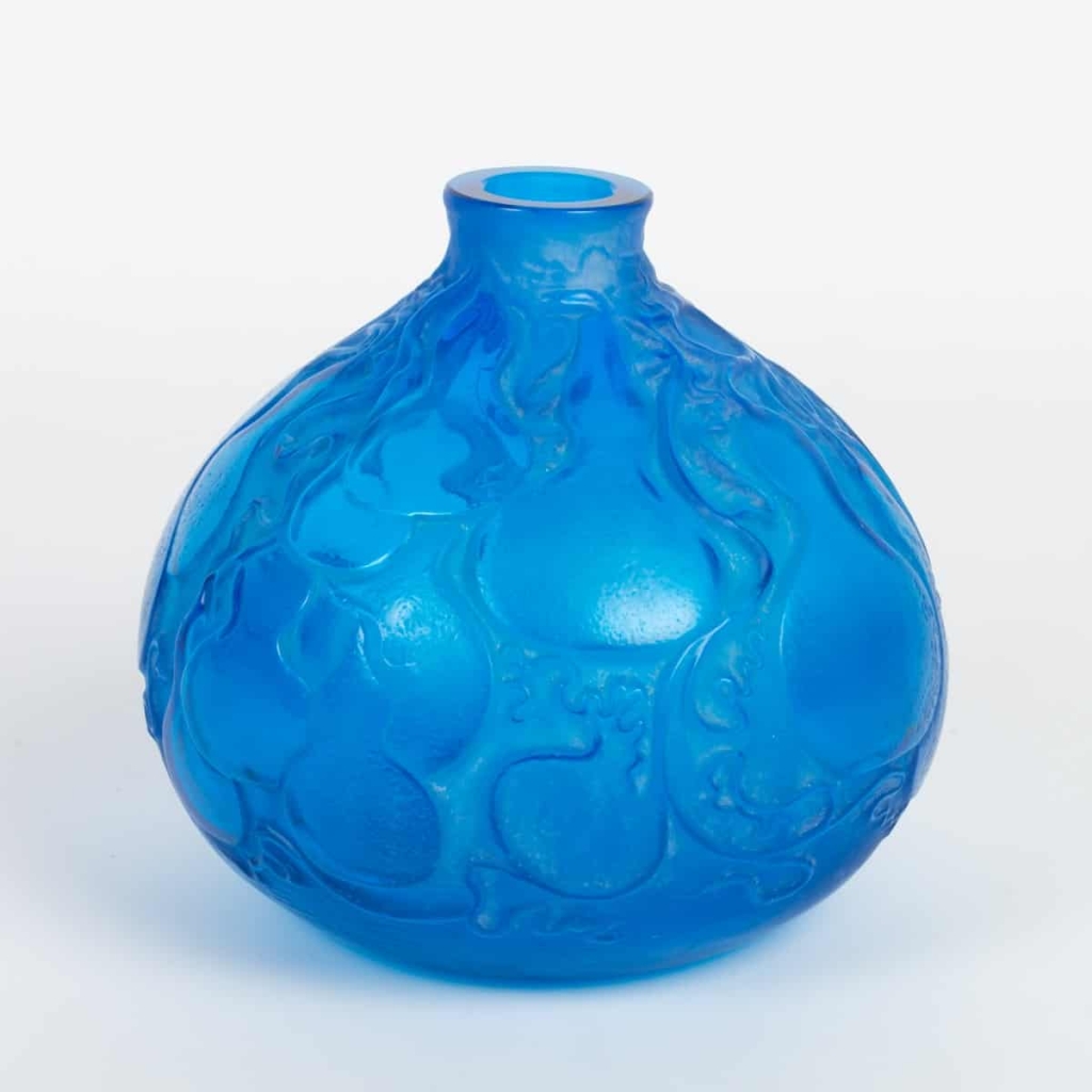 Vase « Courges » verre bleu électrique de René LALIQUE