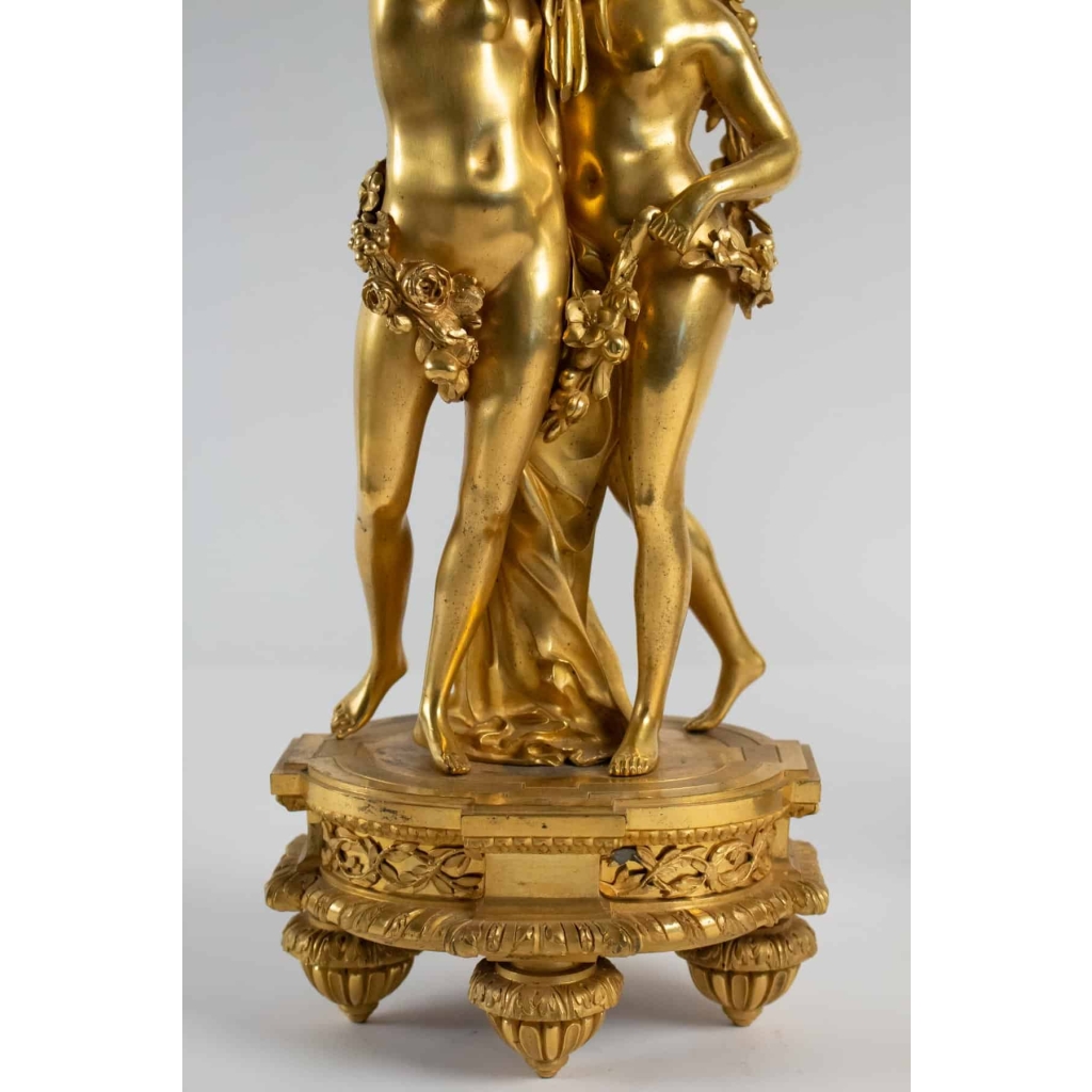 Paire de candélabres style Louis XVI 19e siècle | Biron Paire de candélabres style Louis XVI 19e siècle