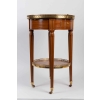 Petite table bouillotte Louis XVI estampillée VIEZ | Biron Petite table bouillotte Louis XVI estampillée VIEZ