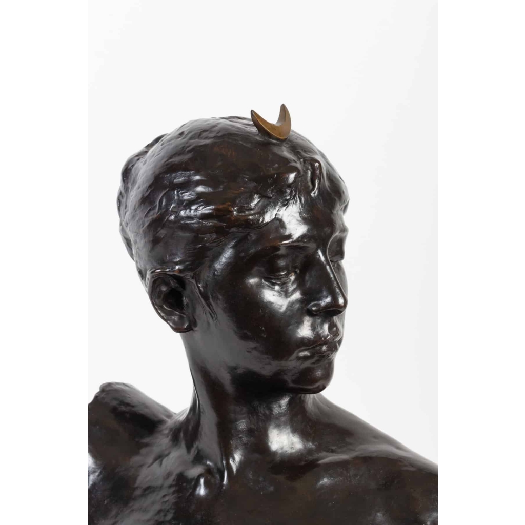 Bronze buste de Diane signé Falguière fondeurs Thiebault Frères | Biron Bronze buste de Diane signé Falguière fondeurs Thiebault Frères