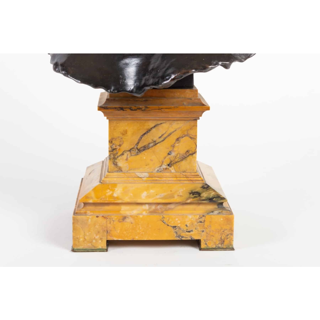 Bronze buste de Diane signé Falguière fondeurs Thiebault Frères | Biron Bronze buste de Diane signé Falguière fondeurs Thiebault Frères