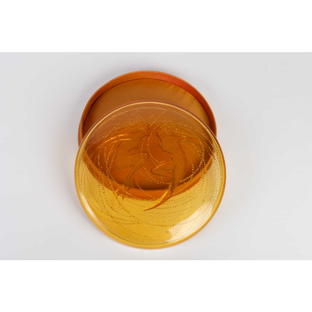 Boite « Deux Sirènes » verre orange opalescent de René LALIQUE