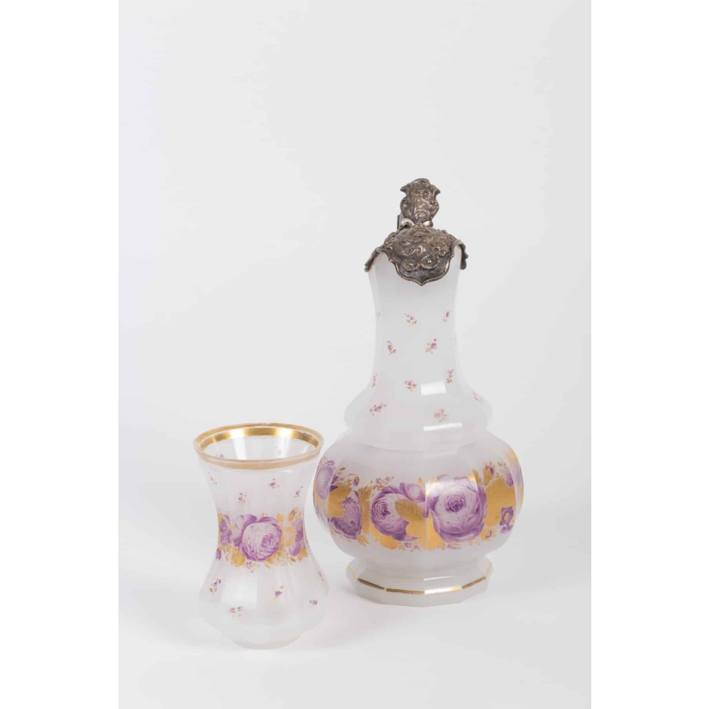 Aiguière en opaline et son verre 19e siècle