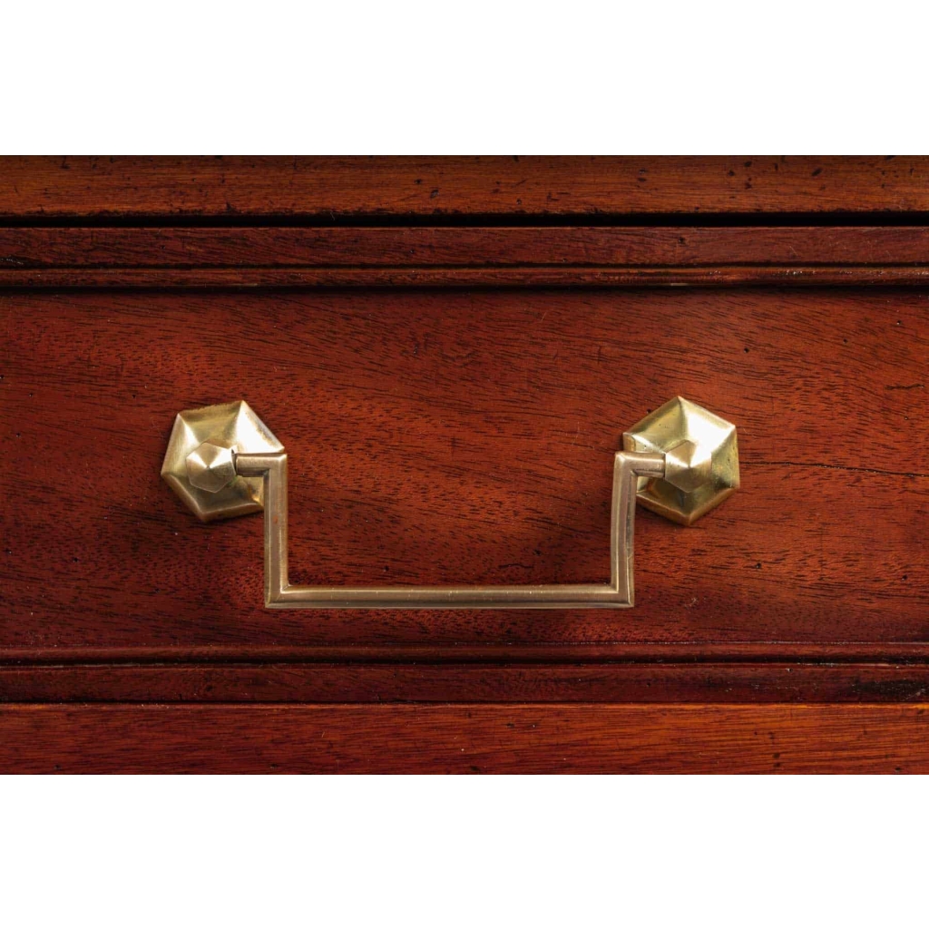 Bureau plat de style Louis XVI | Biron Bureau plat de style Louis XVI