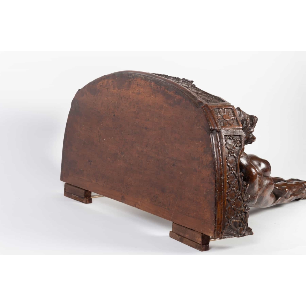 Console Régence en noyer aux Naïades | Biron Console Régence en noyer aux Naïades