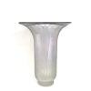 Vase « Lotus » verre blanc patiné bleu de René LALIQUE | Biron |||||||
