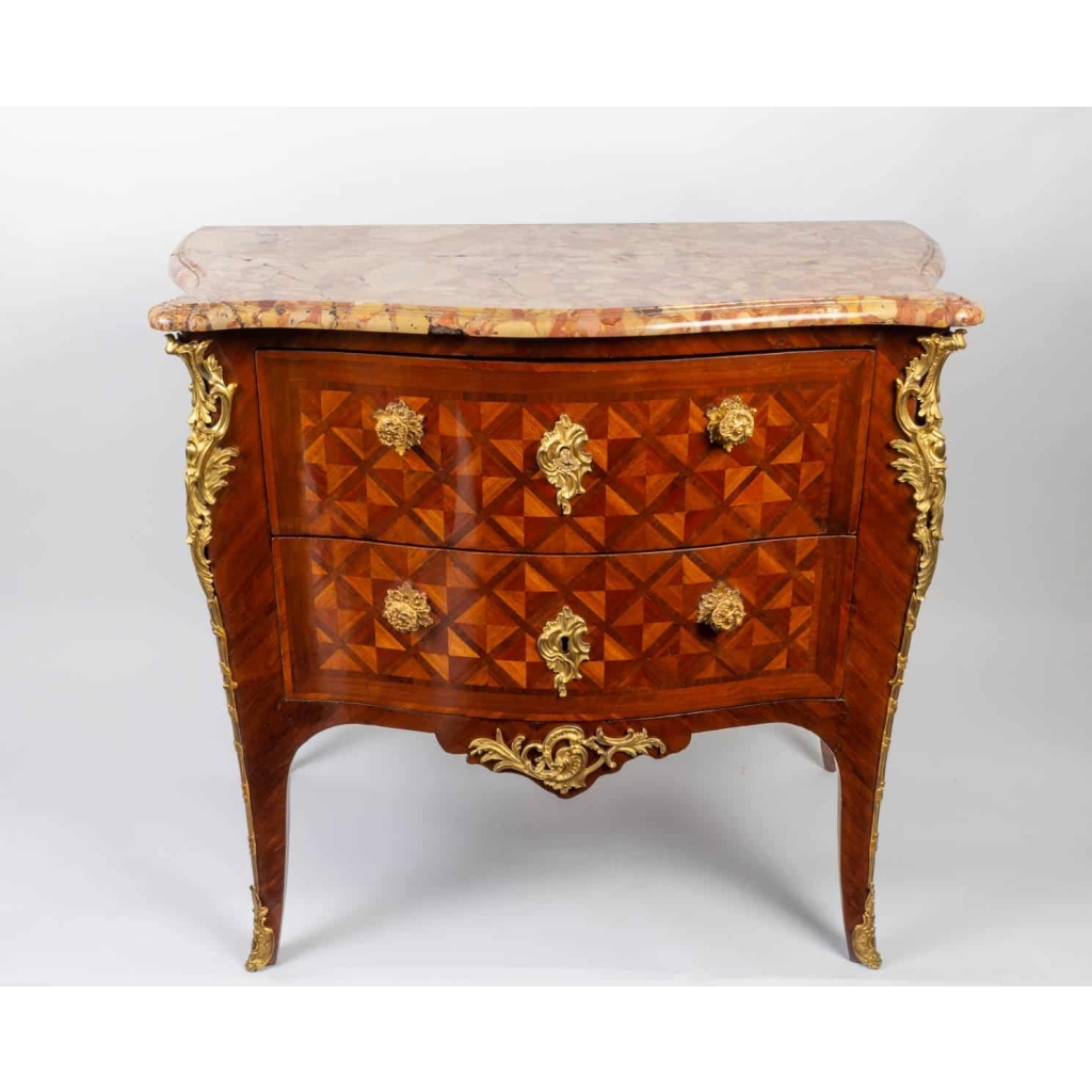 Commode 18e siècle en marqueterie estampillée DOIRAT | Biron Commode 18e siècle en marqueterie estampillée DOIRAT