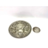 Encrier "Mûres" verre blanc patiné gris de René LALIQUE