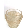 Vase « Bacchus » verre blanc patiné sépia de René LALIQUE | Biron Vase "Bacchus" verre blanc patiné sépia de René LALIQUE