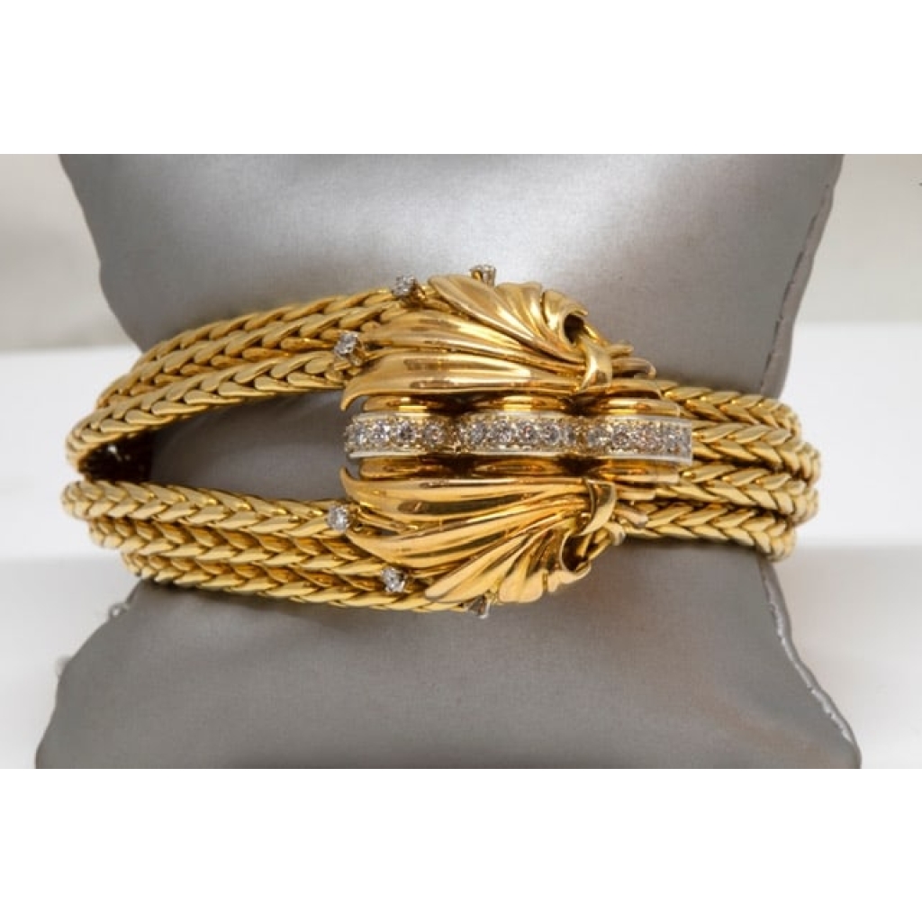Bracelet « Mellerio »Fermoir serti de diamants Année 1950 | Biron ||