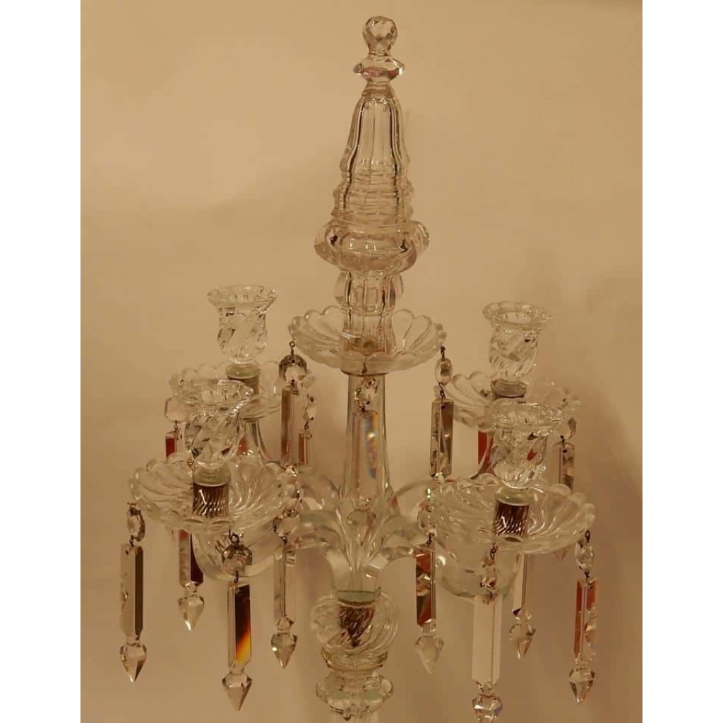 1950′ Chandelier Baccarat Avec 4 Branches Socle Perlé Modéle Bambou Ou Tors Non Signé | Biron 1950' Chandelier Baccarat Avec 4 Branches Socle Perlé Modéle Bambou Ou Tors Non Signé