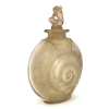 Flacon « Amphitrite » verre blanc patiné sépia de René LALIQUE | Biron Flacon "Amphitrite" verre blanc patiné sépia de René LALIQUE