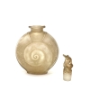 Flacon « Amphitrite » verre blanc patiné sépia de René LALIQUE | Biron Flacon "Amphitrite" verre blanc patiné sépia de René LALIQUE