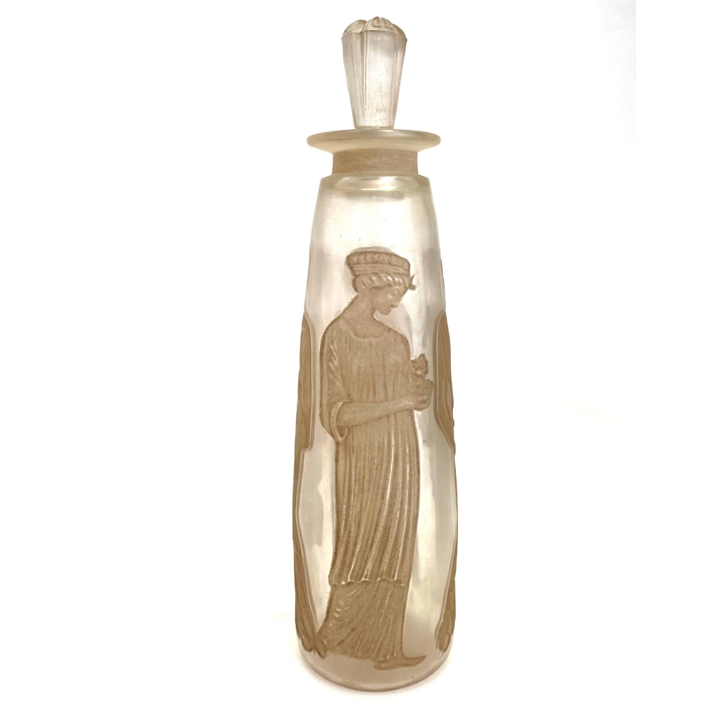 Flacon « Ambre Antique » pour Coty verre blanc patiné sépia de René LALIQUE | Biron Flacon "Ambre Antique" pour Coty verre blanc patiné sépia de René LALIQUE