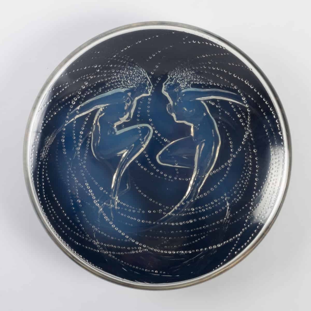 Boite « Deux Sirènes » verre opalescent base satin noir de René LALIQUE | Biron ||||||||
