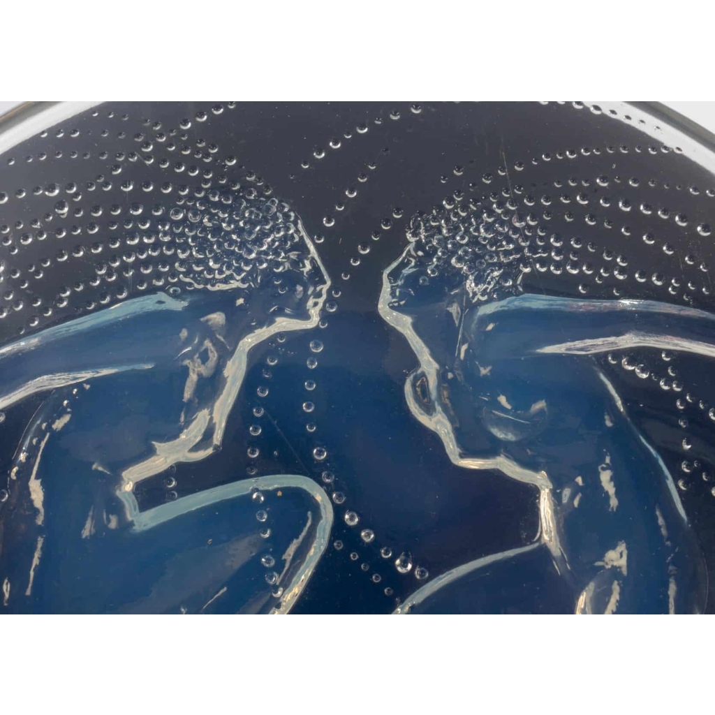 Boite « Deux Sirènes » verre opalescent base satin noir de René LALIQUE | Biron Boite « Deux Sirènes » verre opalescent base satin noir de René LALIQUE