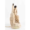 Lampe en albâtre Pierrot XXe siècle | Biron Lampe en albâtre Pierrot XXe siècle