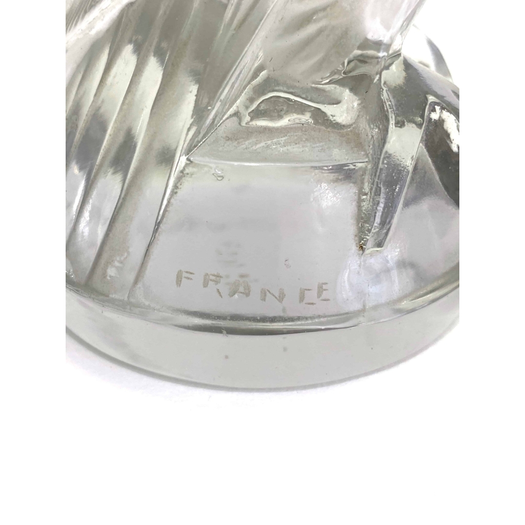 Mascotte « Faucon » verre blanc de René LALIQUE | Biron Mascotte "Faucon" verre blanc de René LALIQUE