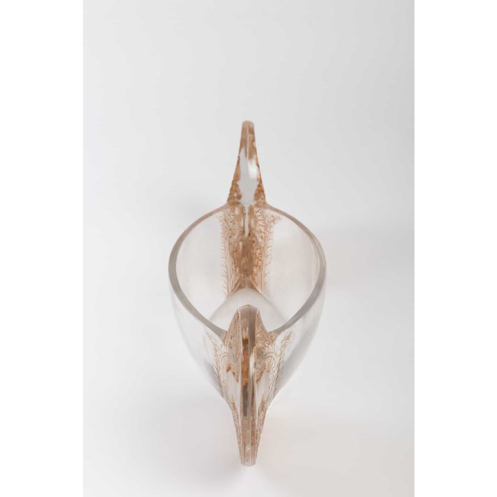 Jardinière « Saint-Hubert » verre blanc patiné sépia de René LALIQUE | Biron Jardinière « Saint-Hubert » verre blanc patiné sépia de René LALIQUE