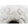 Pendule « Deux Figurines » verre blanc sur socle éclairant en métal nickelé de René LALIQUE | Biron Pendule « Deux Figurines » verre blanc sur socle éclairant en métal nickelé de René LALIQUE