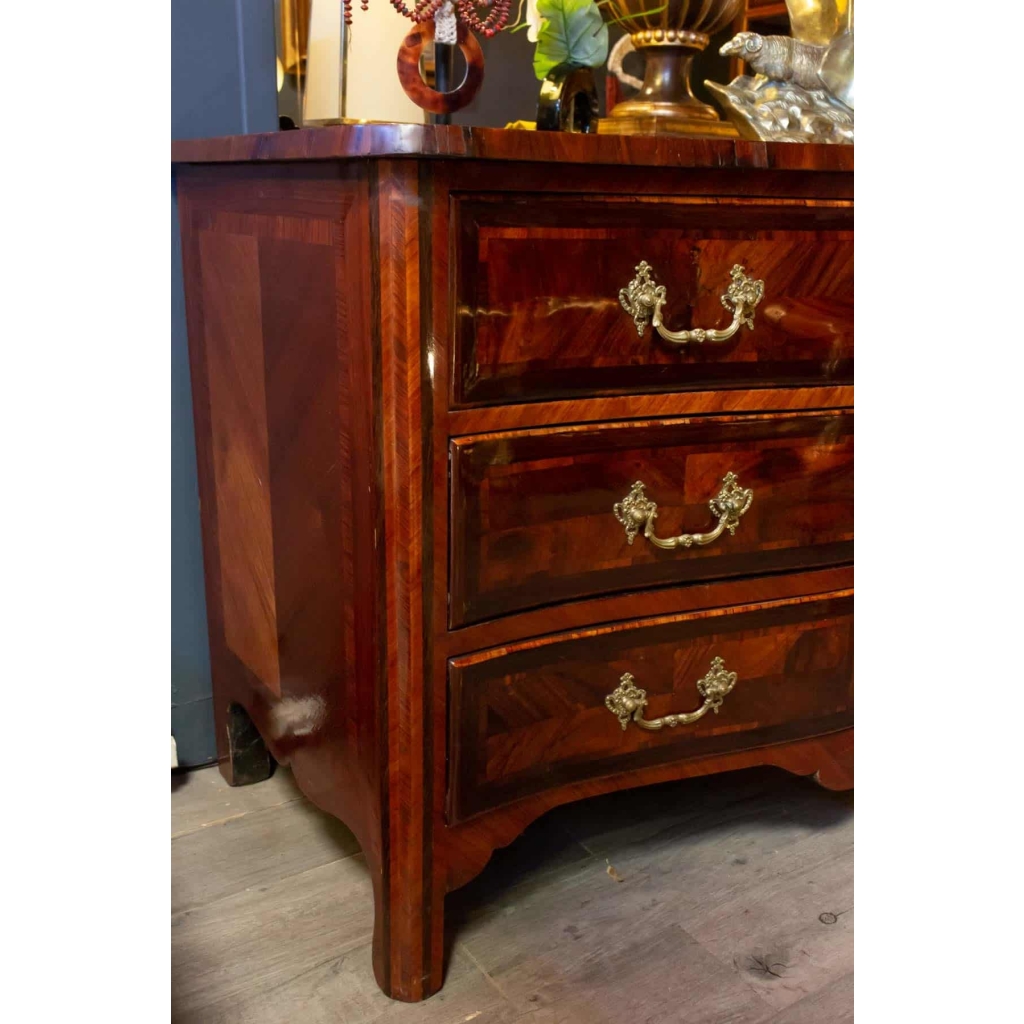 Commode en marqueterie et palissandre XVIIIème | Biron Commode en marqueterie et palissandre XVIIIème
