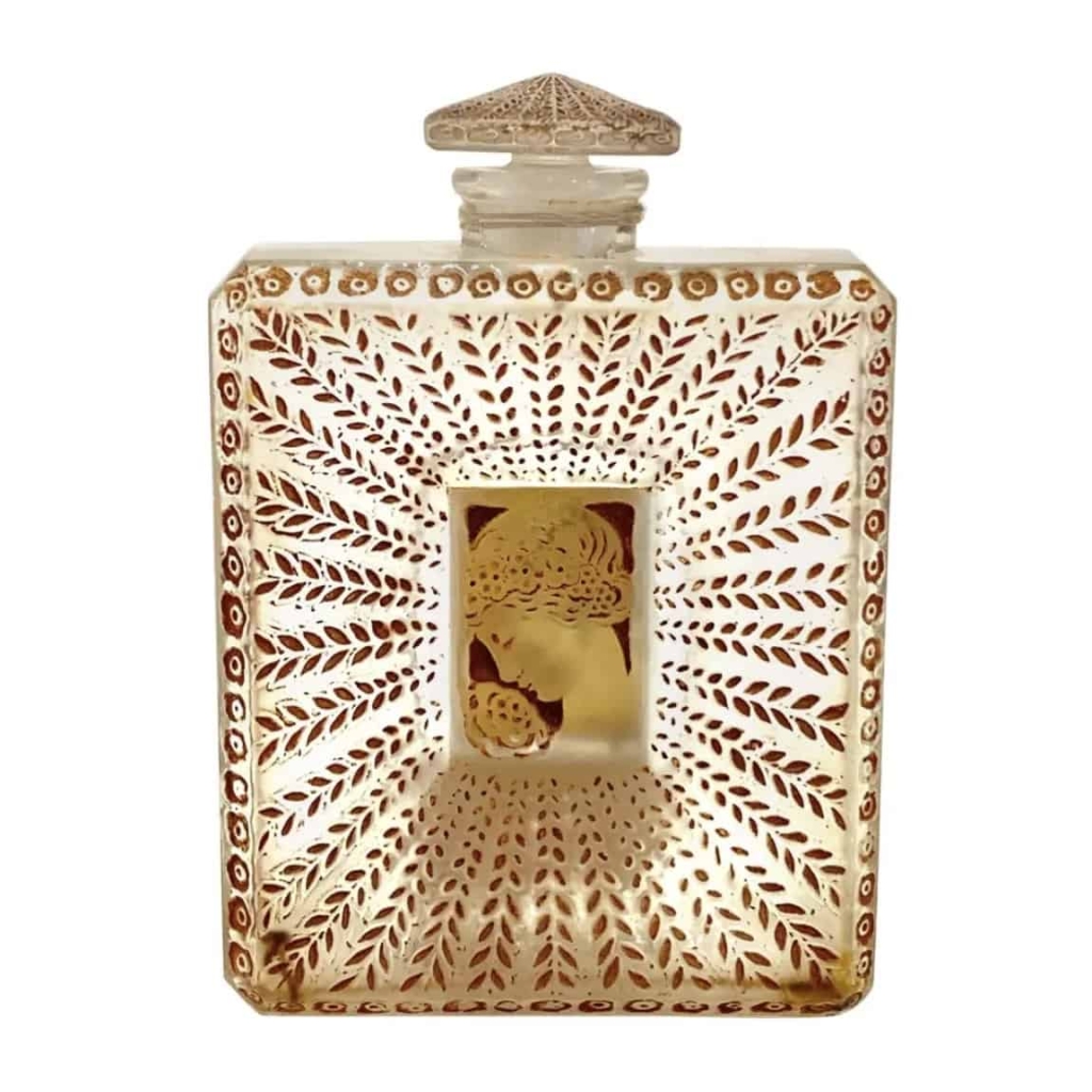 Flacon « La Belle Saison » pour Houbigant verre blanc patiné sépia de René LALIQUE 2