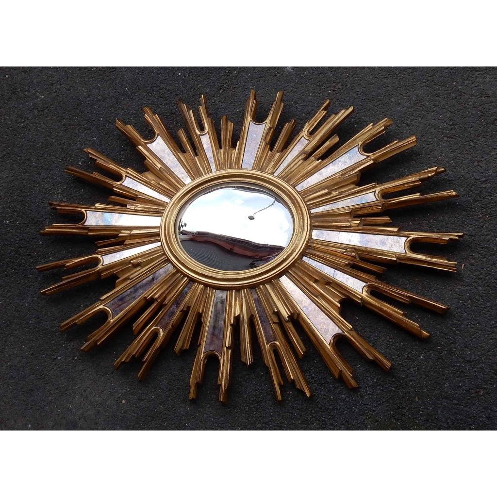 1970′ Miroir Soleil Ovale Convexe, Résine Dorée 85 x 67 cm | Biron 1970' Miroir Soleil Ovale Convexe, Résine Dorée 85 x 67 cm