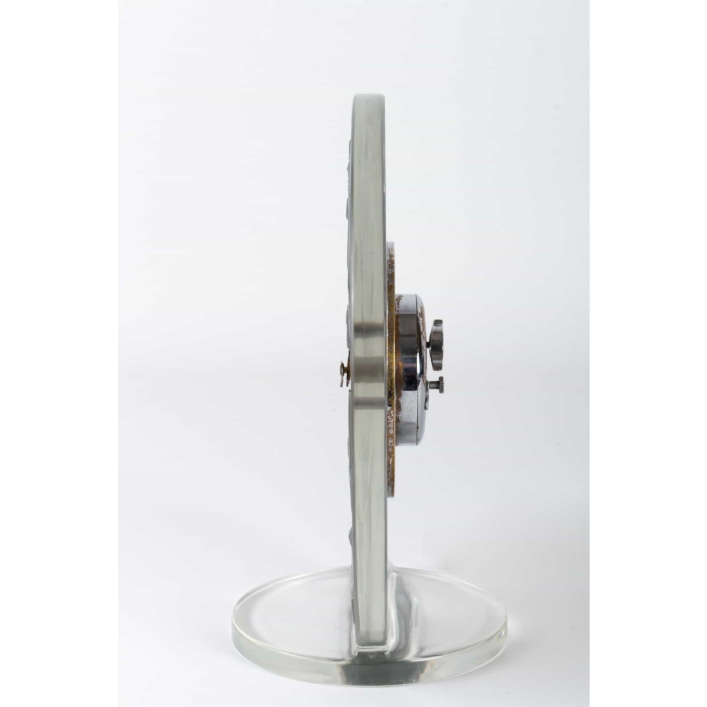 Pendule « Papillons » verre blanc émaillé noir de René LALIQUE - mouvement mécanique OMEGA