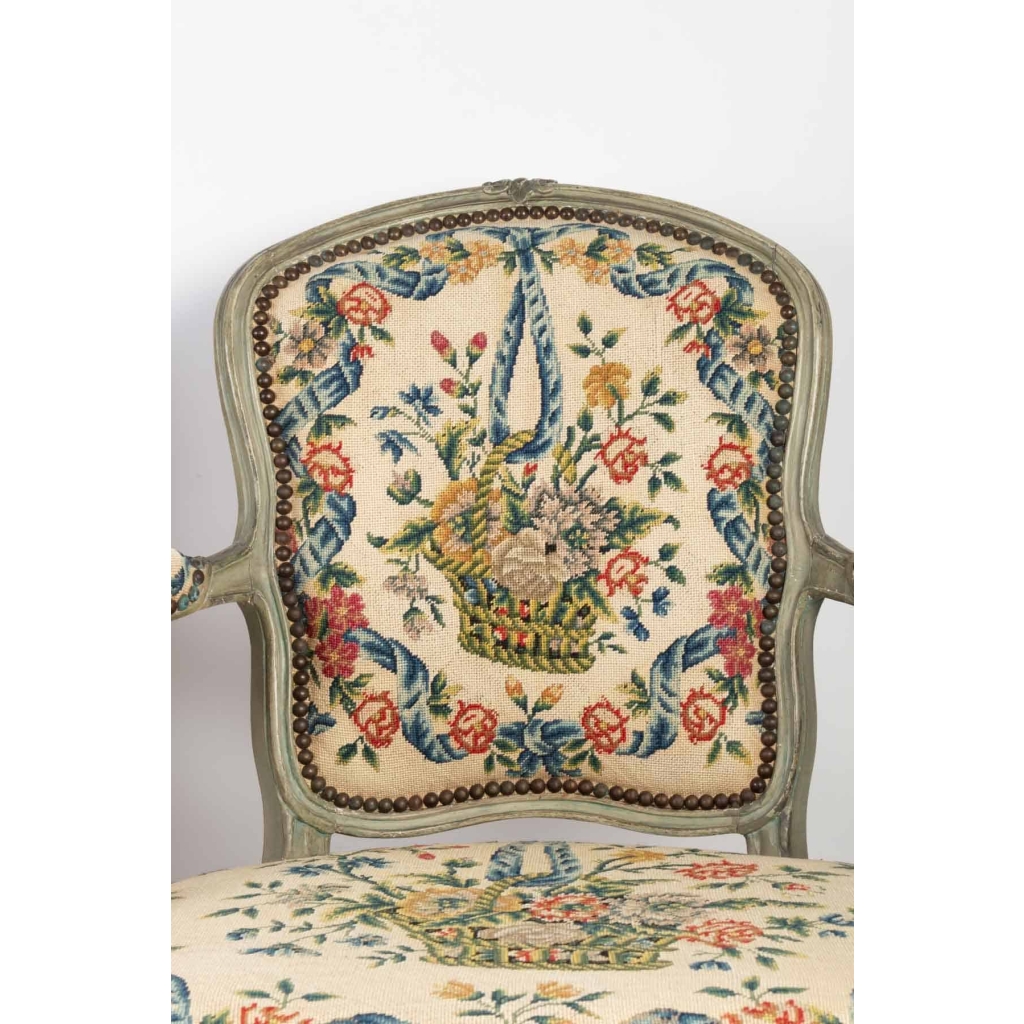 Paire de fauteuils d’époque Louis XV (1724 – 1754). | Biron Paire de fauteuils d'époque Louis XV (1724 - 1754).