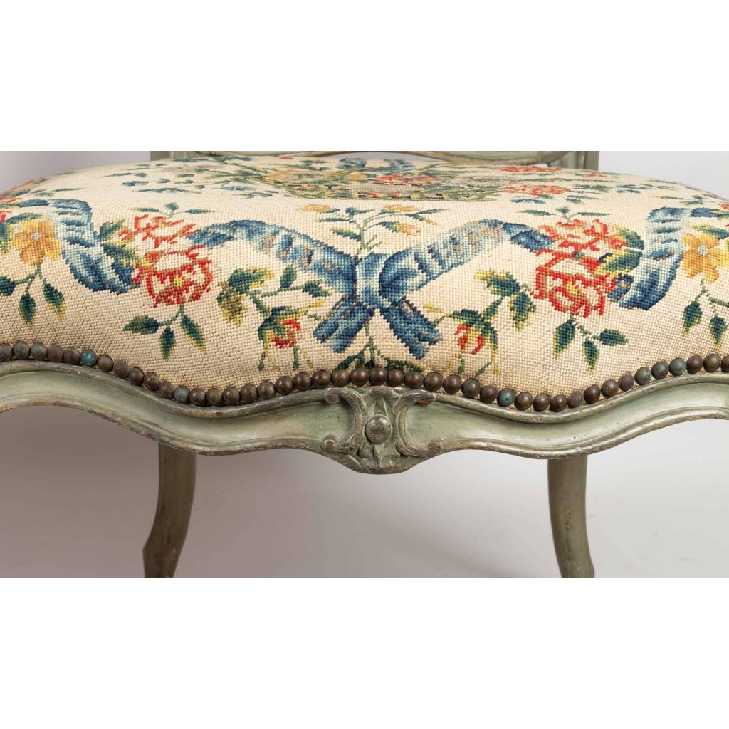 Paire de fauteuils d’époque Louis XV (1724 – 1754). | Biron Paire de fauteuils d'époque Louis XV (1724 - 1754).