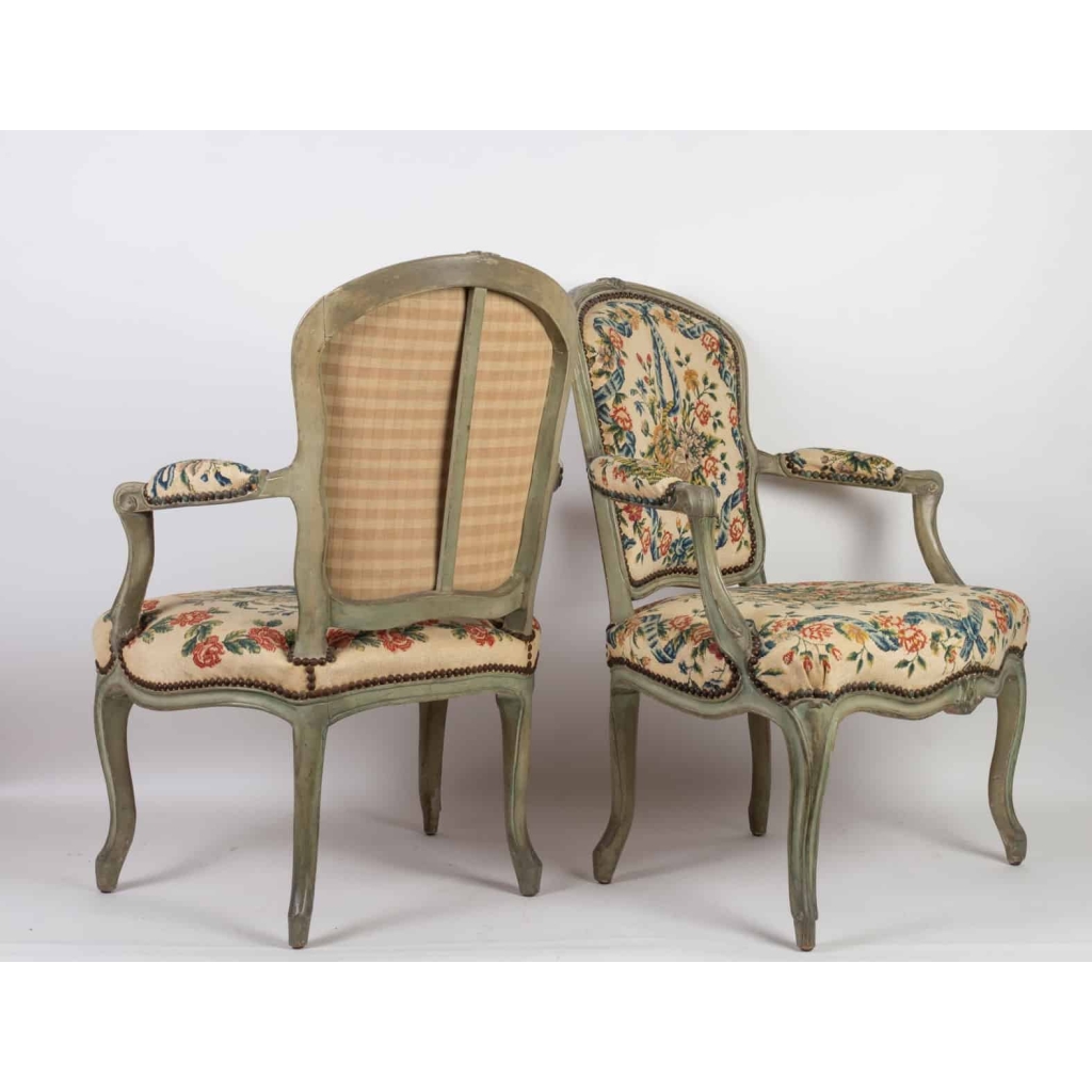 Paire de fauteuils d’époque Louis XV (1724 – 1754). | Biron Paire de fauteuils d'époque Louis XV (1724 - 1754).