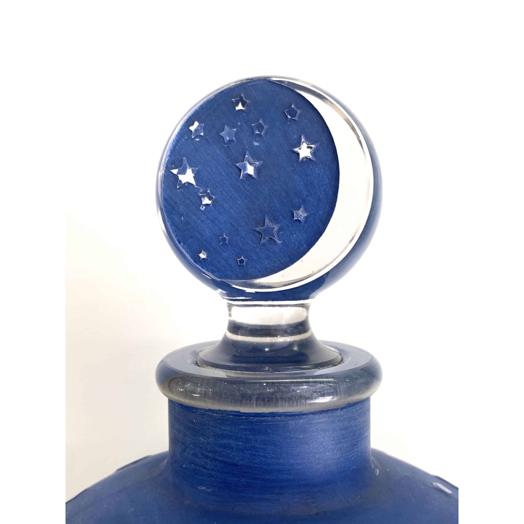Flacon « Dans La Nuit » TGM pour Worth verre blanc patiné bleu à chaud de René LALIQUE 4