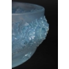 Boîte « Primevères » verre opalescent patiné bleu de René LALIQUE