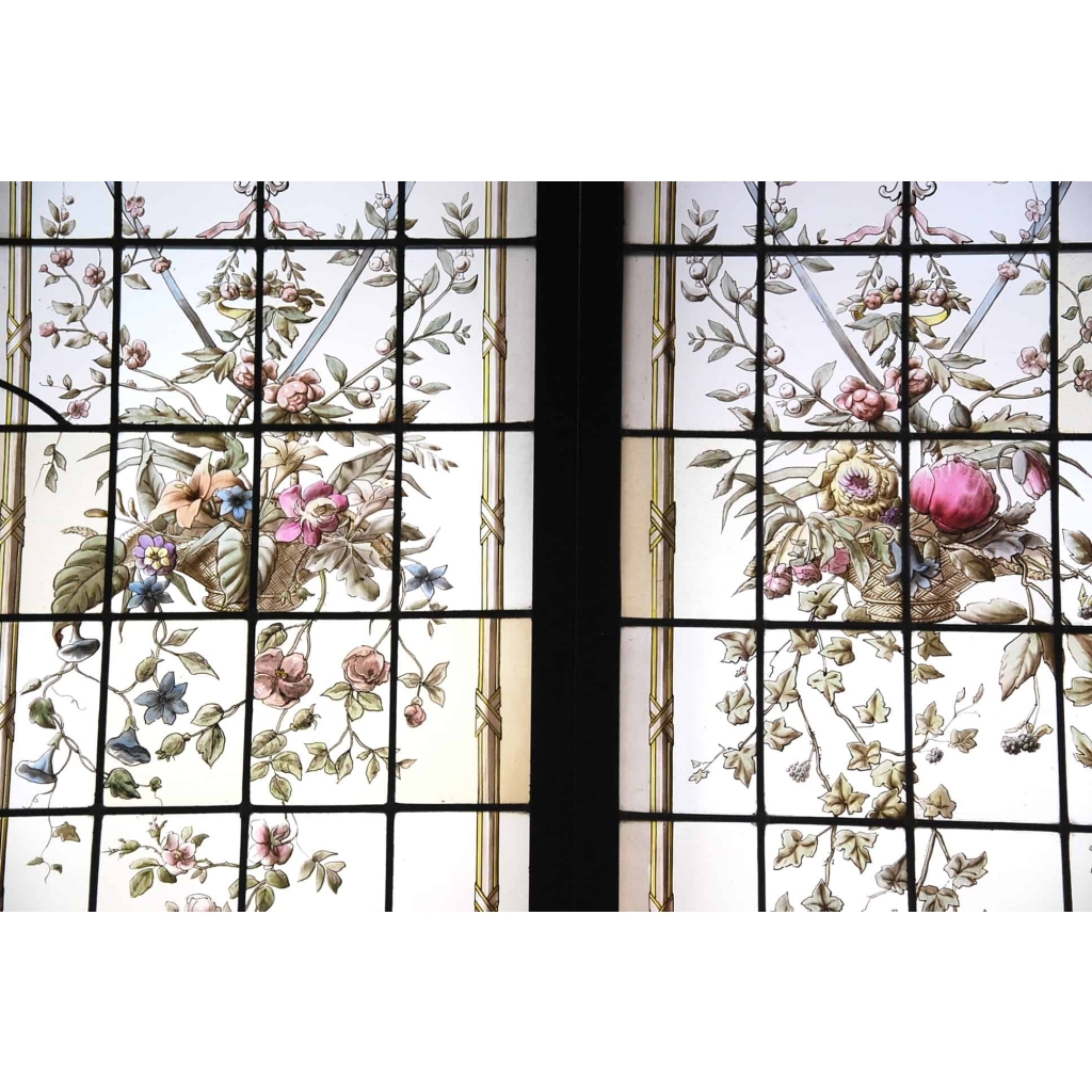 Vitraux Vitrail Aux Paniers Fleuris V109 | Biron Vitraux Vitrail Aux Paniers Fleuris V109