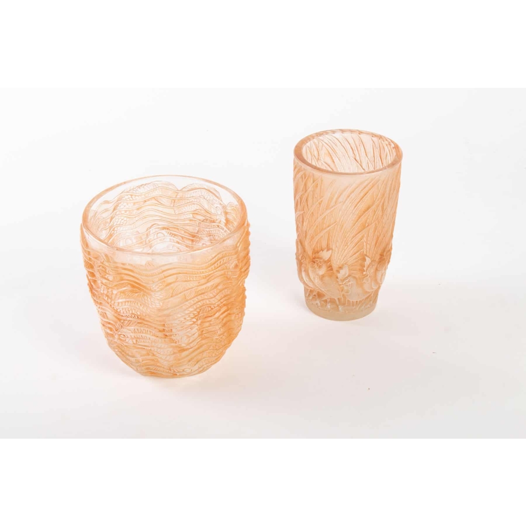 LALIQUE René (1860-1945) Vase « Coqs et Plumes ». | Biron LALIQUE René (1860-1945) Vase « Coqs et Plumes ».