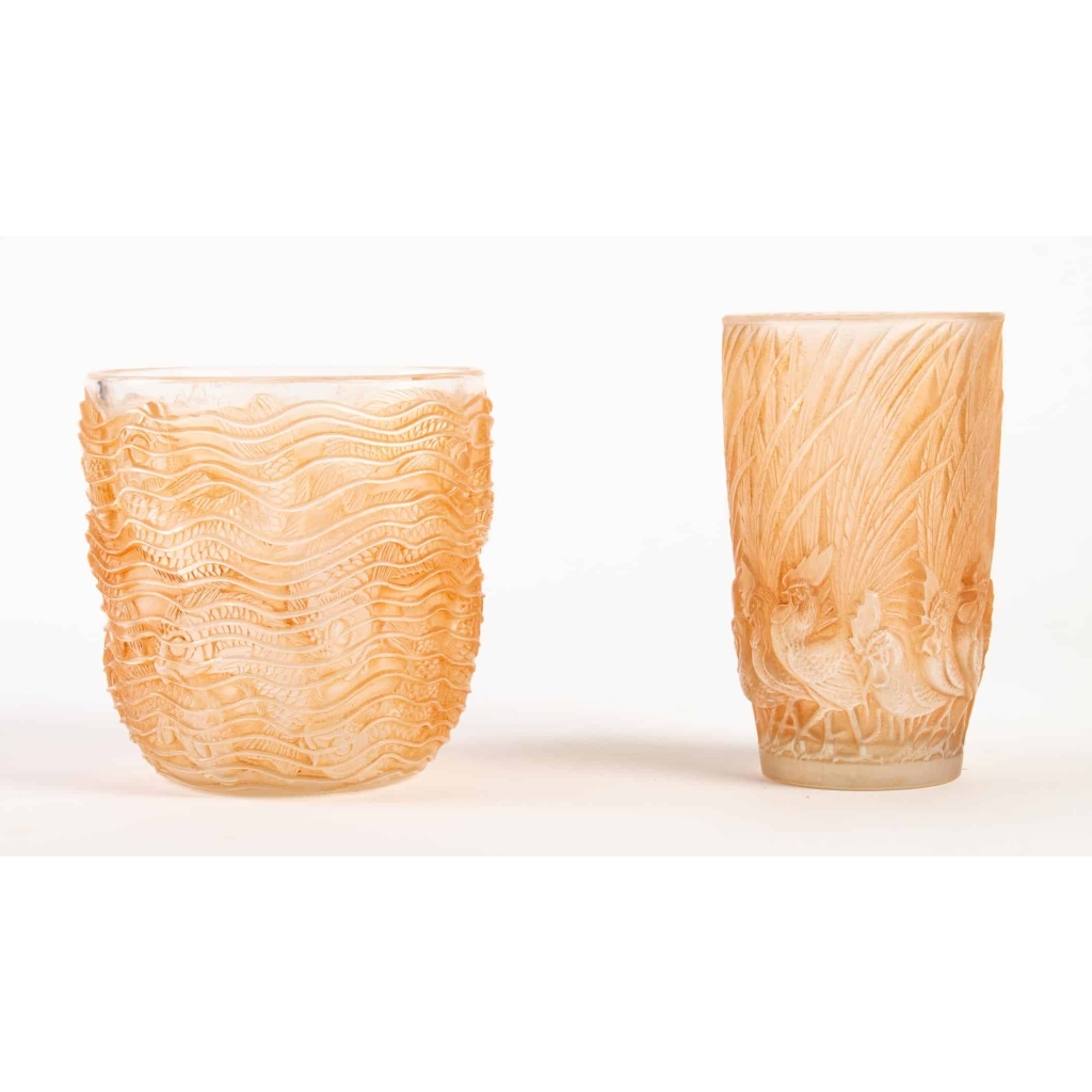 LALIQUE René (1860-1945) Vase « Coqs et Plumes ». | Biron LALIQUE René (1860-1945) Vase « Coqs et Plumes ».