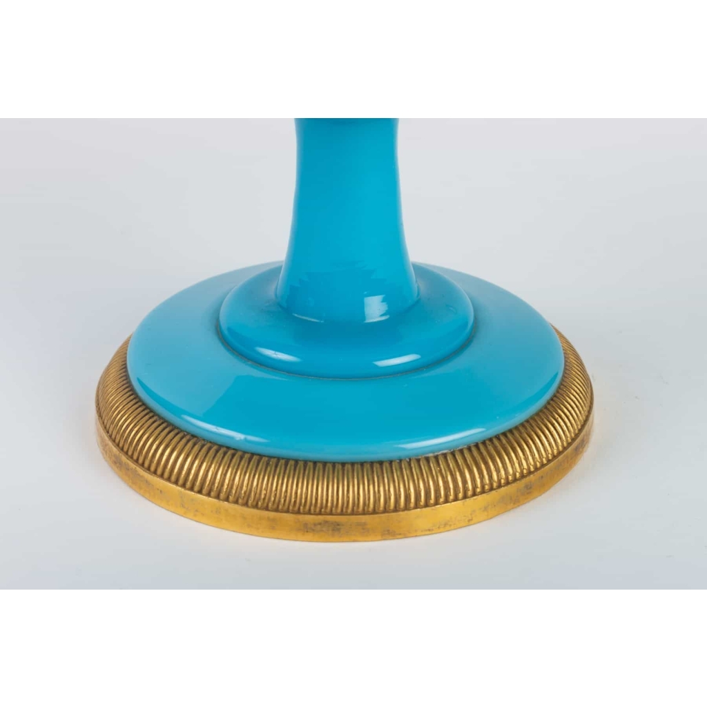 Coupe en opaline bleu turquoise 19e siècle | Biron Coupe en opaline bleu turquoise 19e siècle