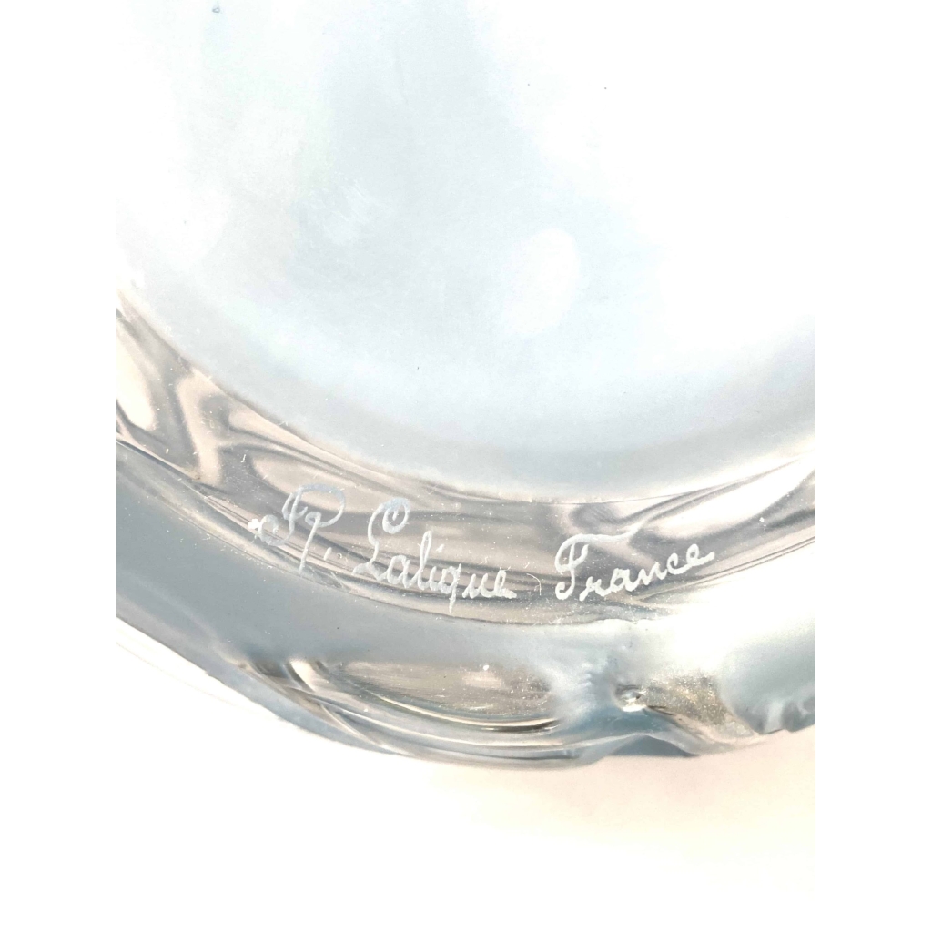 Vase "Sophora" verre blanc patiné bleu de René LALIQUE