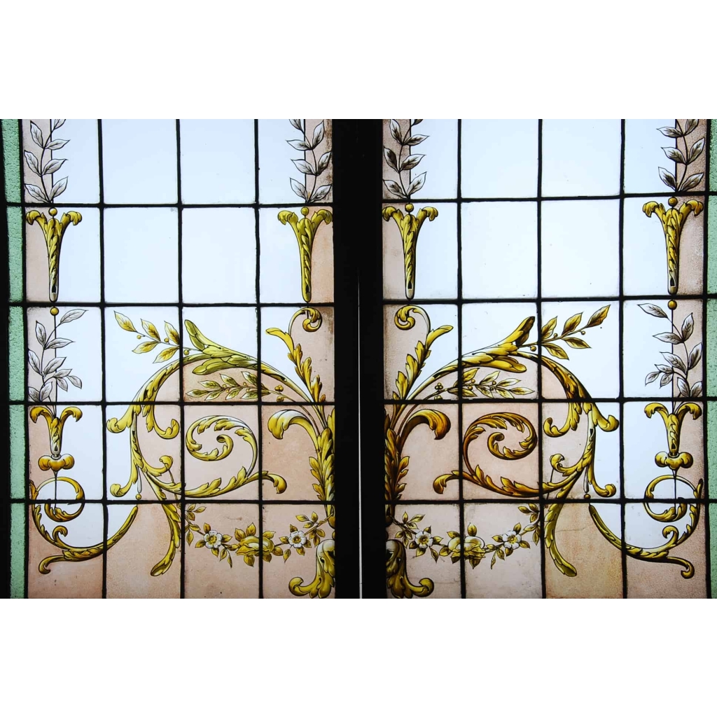 Vitraux Vitrail à Décor De Rinceaux V107 | Biron Vitraux Vitrail à Décor De Rinceaux V107