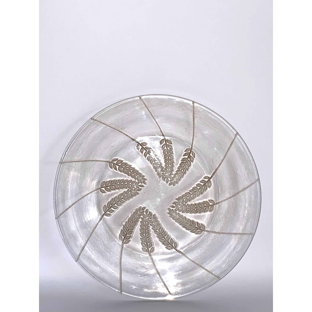 Suite de Dix 10 Assiettes "Lucerne" cristal blanc patiné sépia de LALIQUE FRANCE