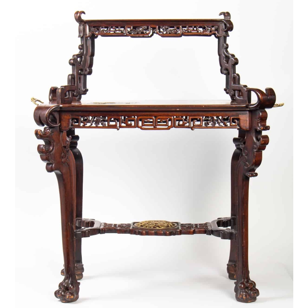 Table japonisante à deux niveaux, attribuée à Viardot, XIXème. | Biron Table japonisante à deux niveaux, attribuée à Viardot, XIXème.