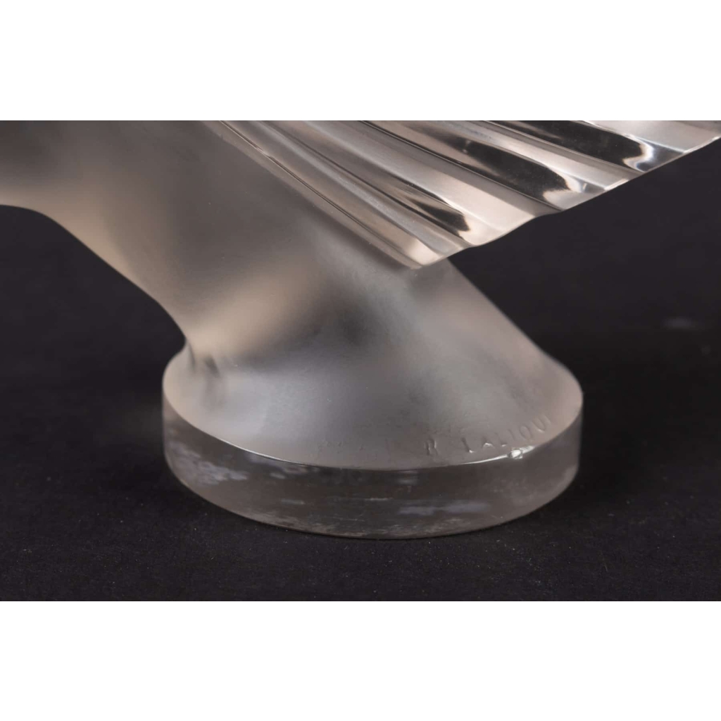 Mascotte – Bouchon de Radiateur « Victoire » verre blanc de René LALIQUE 5
