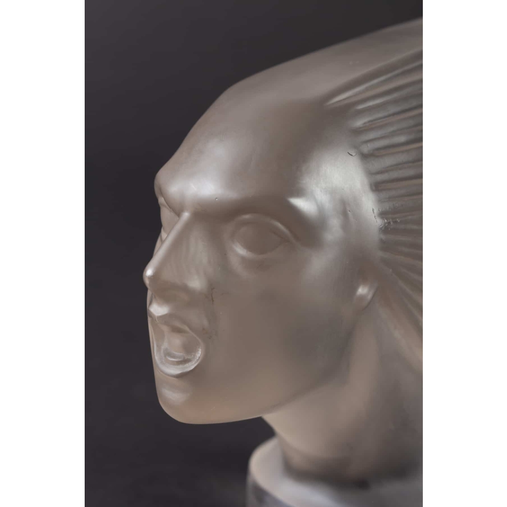 Mascotte – Bouchon de Radiateur « Victoire » verre blanc de René LALIQUE 10