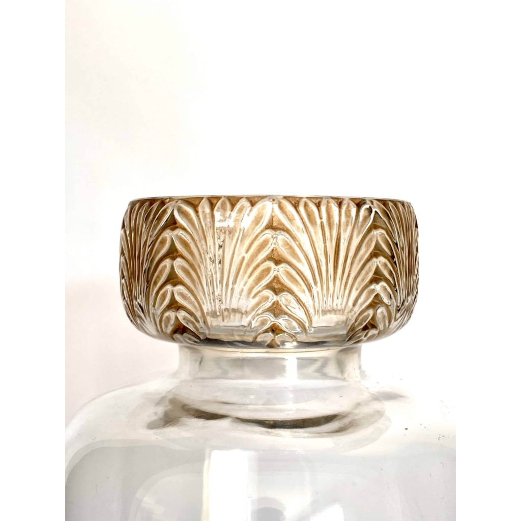 Vase "Breda" verre blanc patiné sépia de René LALIQUE