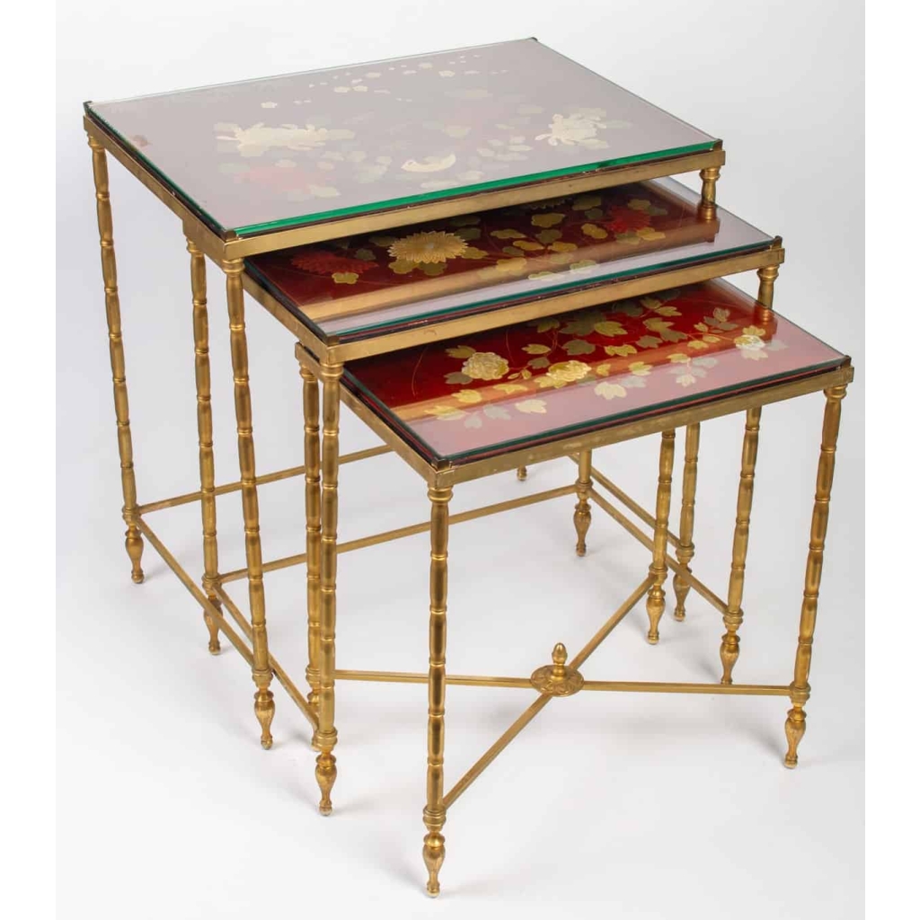 Trois tables gigognes (1950-1970), attri. à Maison Baguès | Biron |||||||